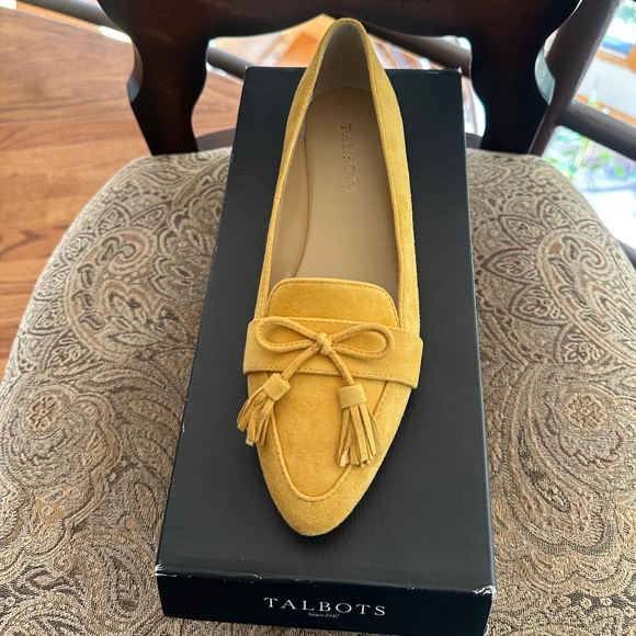 Talbots Suede Flats - Picture 1 of 4